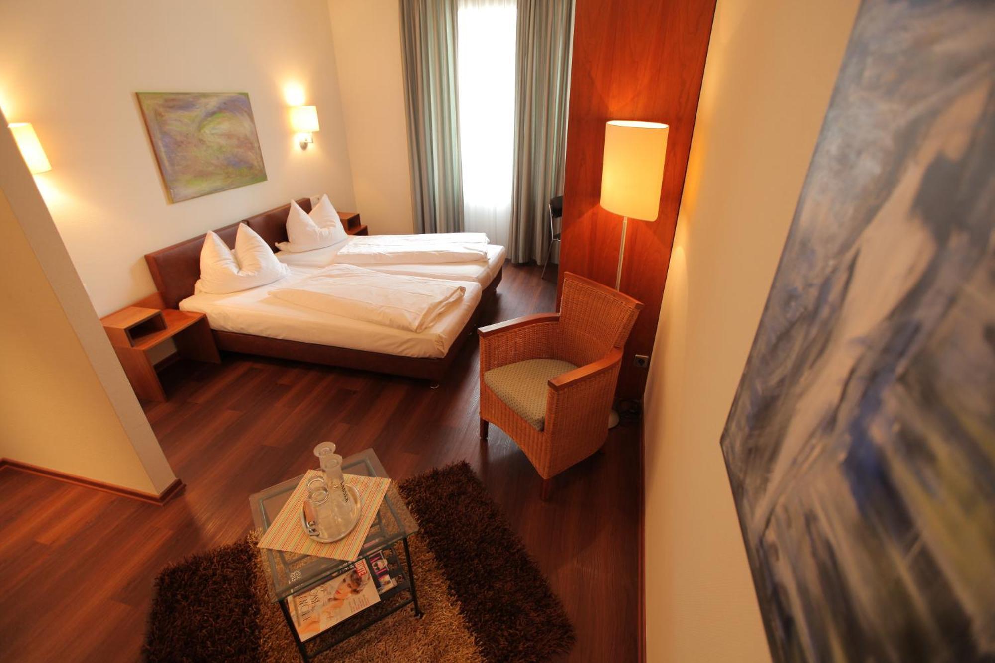 Hotel Mariotto Am Burghof Lörrach Eksteriør bilde